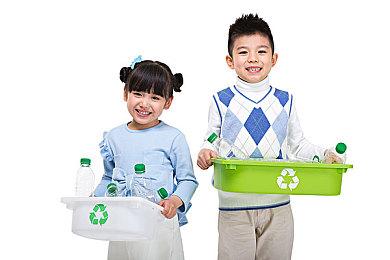 日本《最终幻想7：重生》实体首发销量比《最终幻想16》低22%